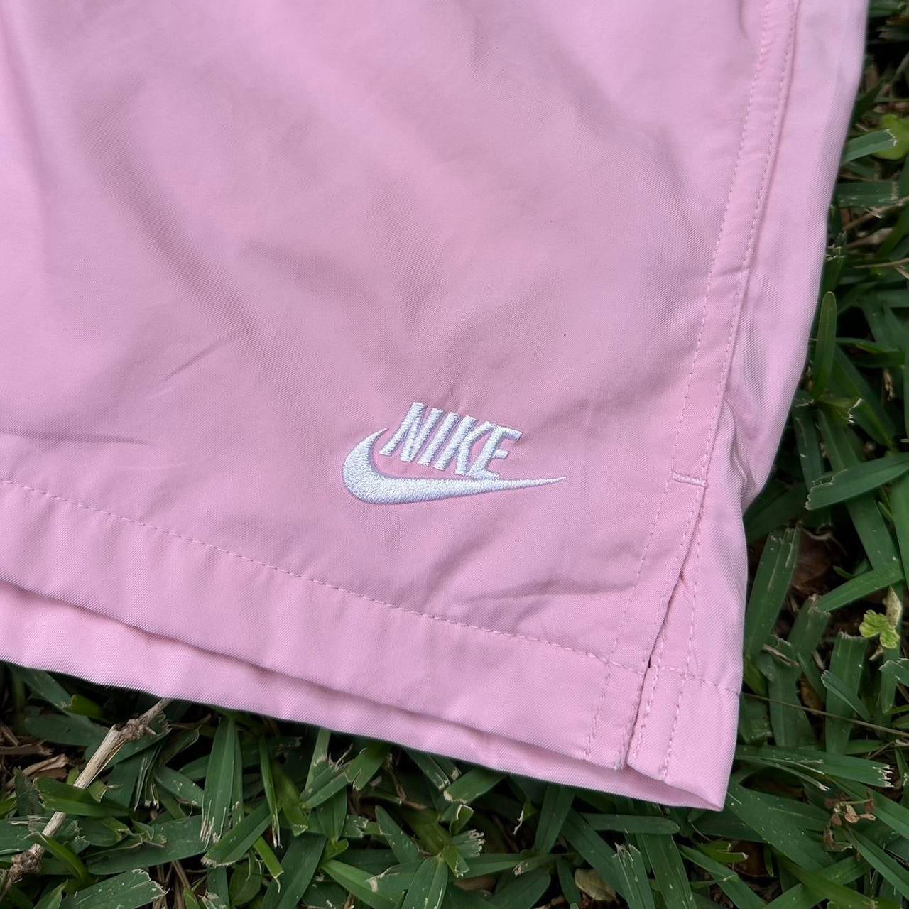 Nike men’s club woven flow shorts
